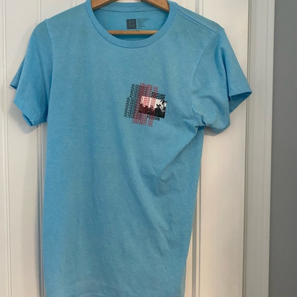 Men’s clothing batch in excellent condition.sizes medium and small - Picture 4 of 10